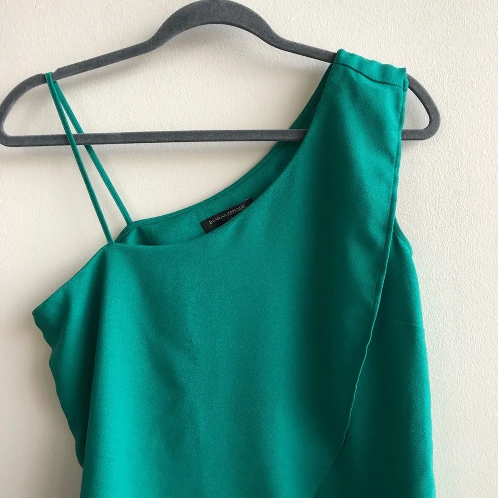 Banana Republic Emerald Green One-Shoulder Tank Top - Picture 2 of 6